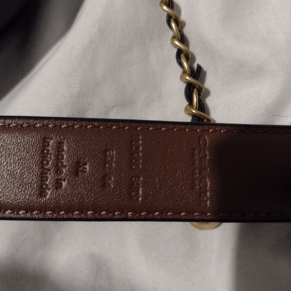 Coach - Picture 3 of 3